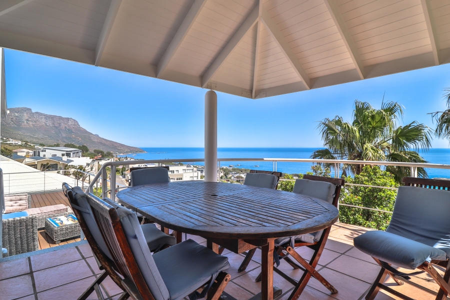 5 Bedroom Property for Sale in Camps Bay Western Cape